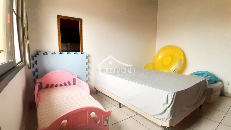 Sobrado com Mezanino Capão Novo: 8ª foto da galeria de imagens do imóvel