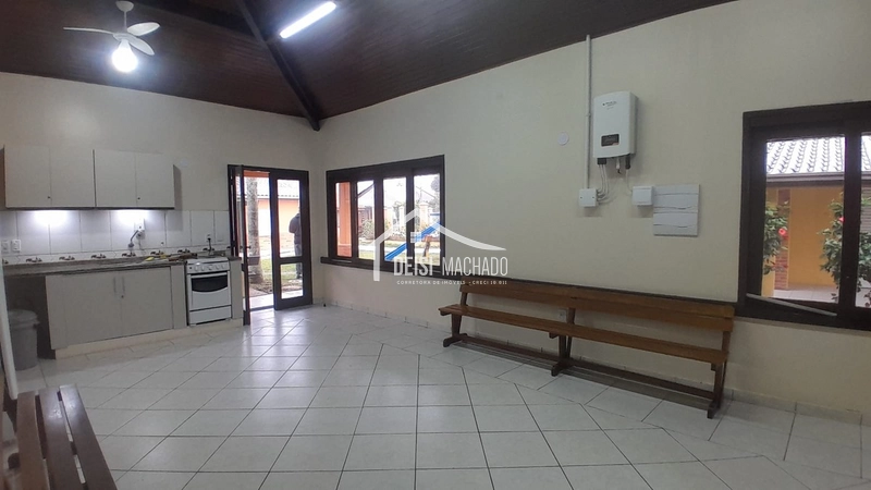 Sobrado com Mezanino Capão Novo: 16ª foto da galeria de imagens do imóvel