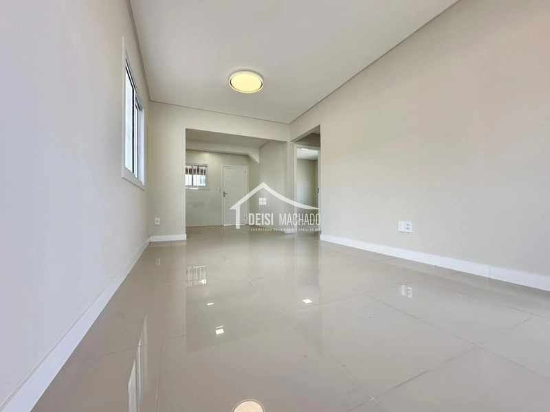 CASA COM ANEXO POSTO 4: 2ª foto da galeria de imagens do imóvel