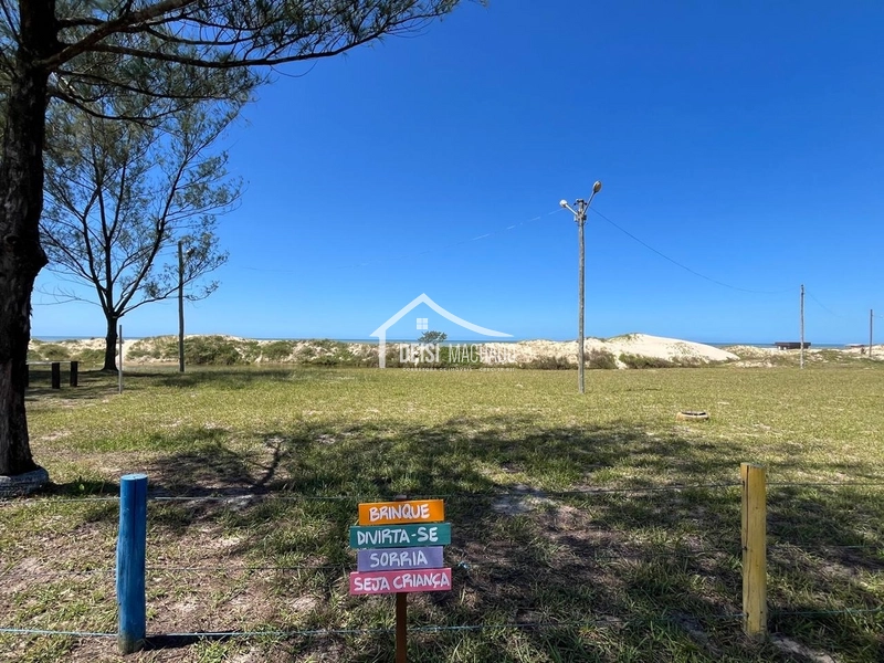 Terreno de ESQUINA a 300 metros do mar em Capão Novo Village: 10ª foto da galeria de imagens do imóvel