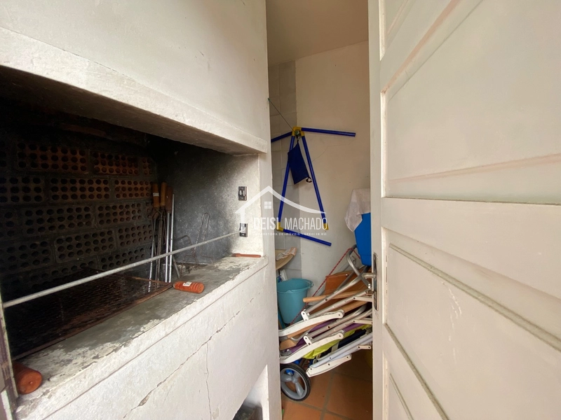Apartamento térreo em prédio com piscina a venda na praia Capão Novo: 14ª foto da galeria de imagens do imóvel