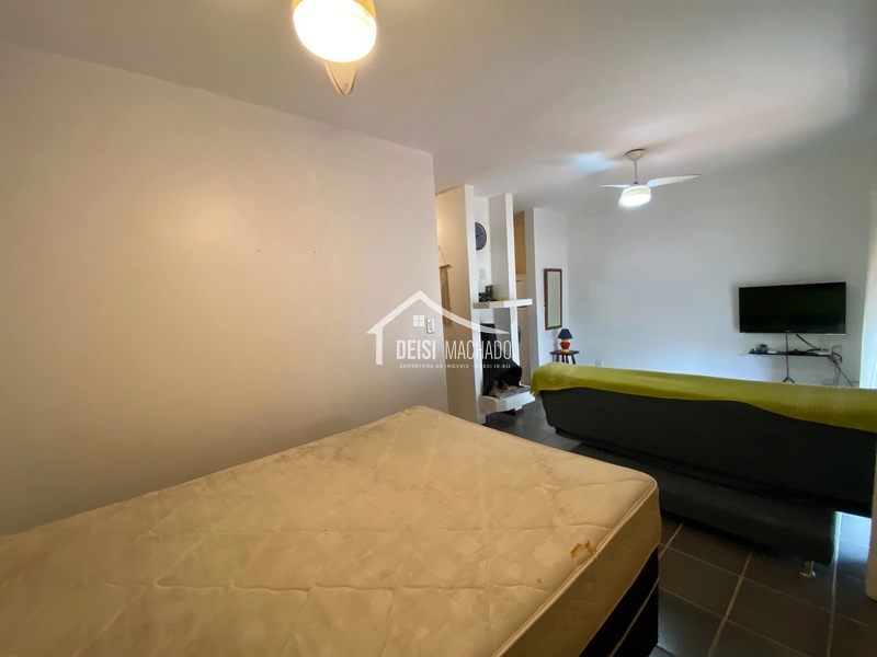 Apartamento térreo em prédio com piscina a venda na praia Capão Novo: 13ª foto da galeria de imagens do imóvel
