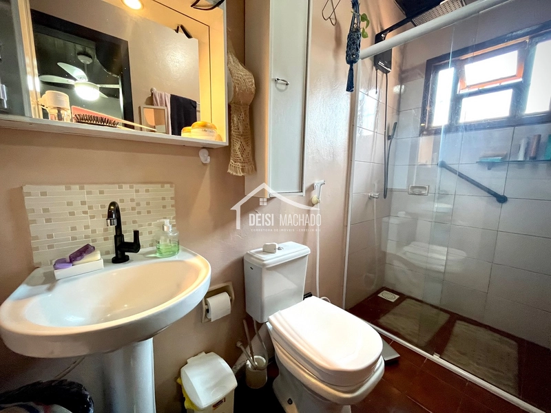 Excelente casa três dormitórios pertinho do mar em Capão Novo: 11ª foto da galeria de imagens do imóvel