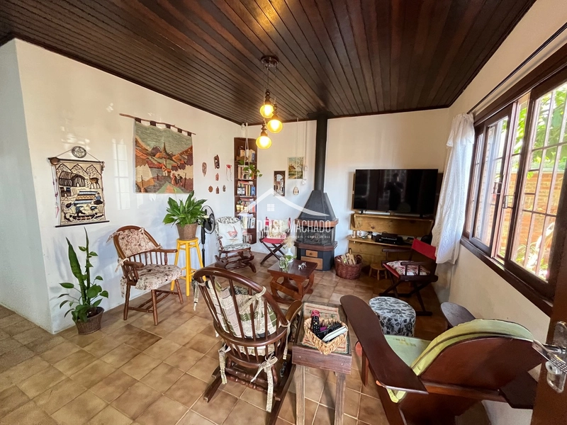 Excelente casa três dormitórios pertinho do mar em Capão Novo: 4ª foto da galeria de imagens do imóvel