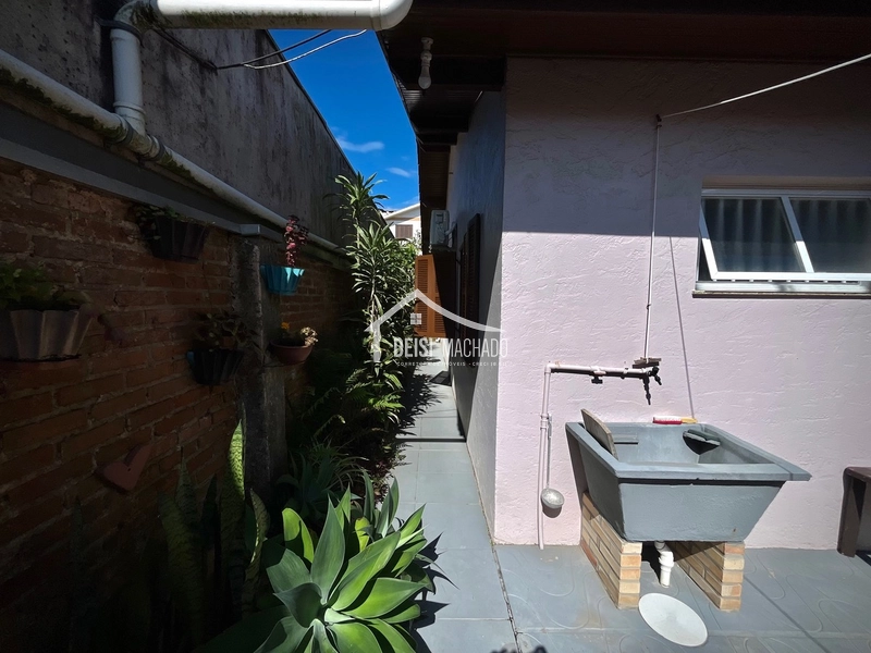 Excelente casa três dormitórios pertinho do mar em Capão Novo: 14ª foto da galeria de imagens do imóvel