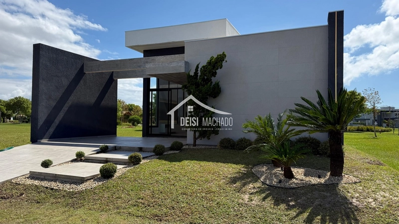 Linda casa Térrea em condomínio fechado: 2ª foto da galeria de imagens do imóvel