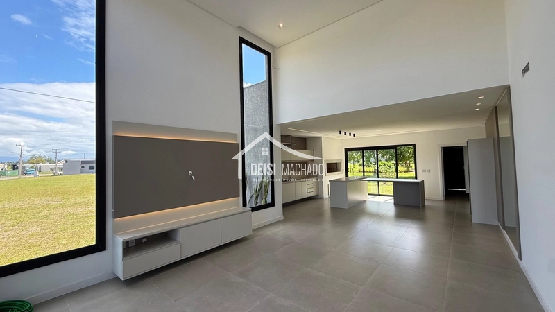 Linda casa Térrea em condomínio fechado: 7ª foto da galeria de imagens do imóvel