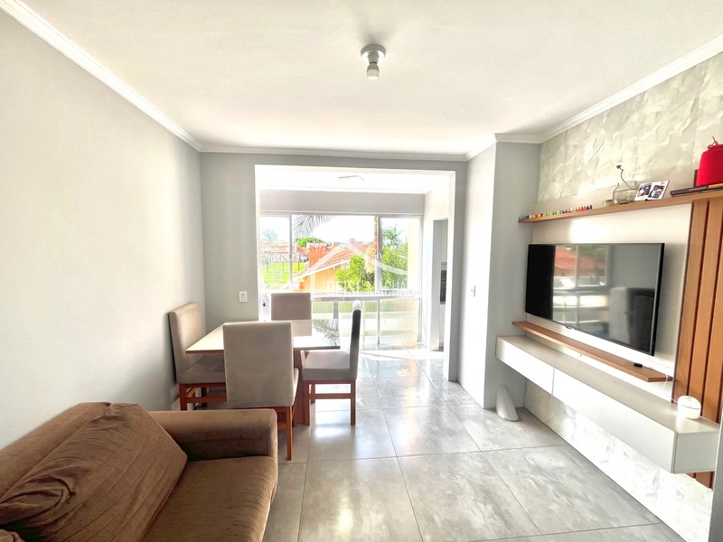 Lindo apartamento, totalmente mobiliado em Capão Novo: 3ª foto da galeria de imagens do imóvel
