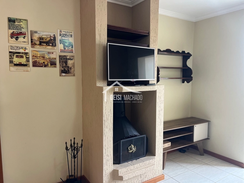 Apartamento a venda em Capão Novo: 3ª foto da galeria de imagens do imóvel