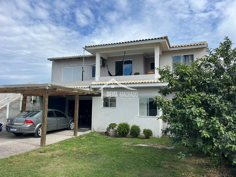 Casa ampla de dois pavimentos: 2ª foto da galeria de imagens do imóvel