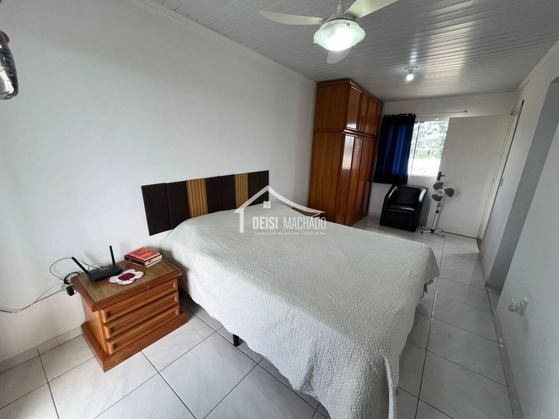 Casa ampla de dois pavimentos: 11ª foto da galeria de imagens do imóvel