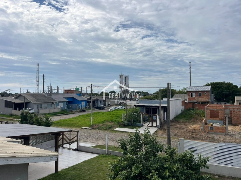 Casa ampla de dois pavimentos: 7ª foto da galeria de imagens do imóvel