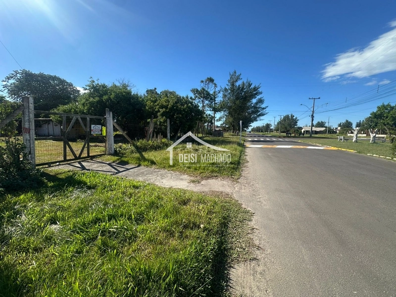 Praia Do Barco, Casa com EXCELENTE TERRENO 15X30: 5ª foto da galeria de imagens do imóvel