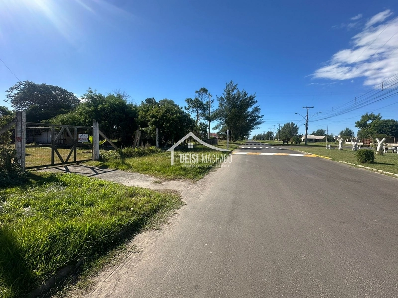Praia Do Barco, Casa com EXCELENTE TERRENO 15X30: 4ª foto da galeria de imagens do imóvel