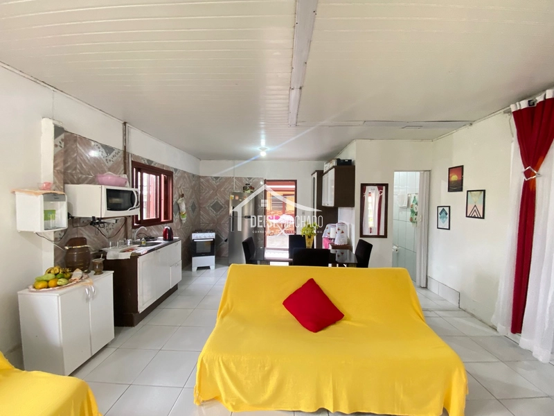 Casa a venda em Imbé : 3ª foto da galeria de imagens do imóvel