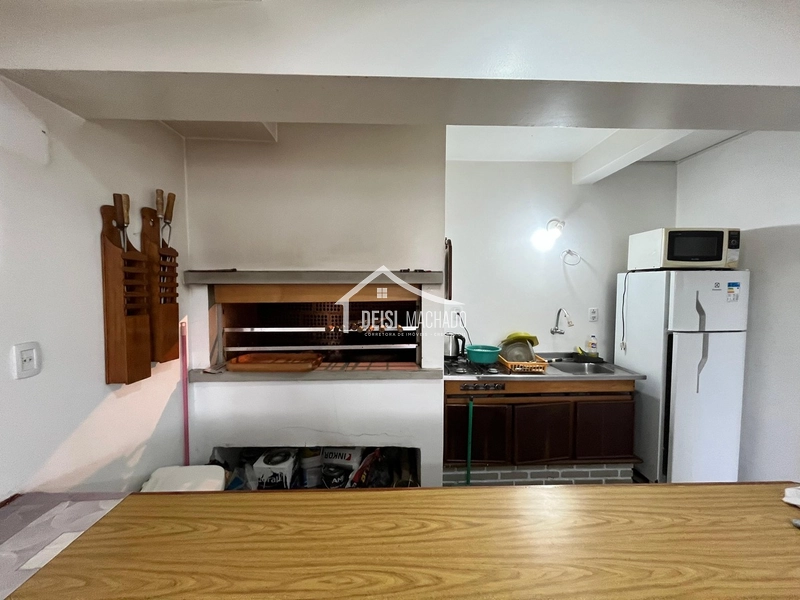 Apartamento com piscina a venda em Capão Novo: 9ª foto da galeria de imagens do imóvel