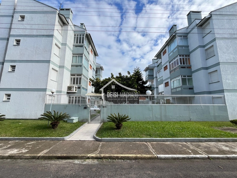 Apartamento com piscina a venda em Capão Novo: 3ª foto da galeria de imagens do imóvel