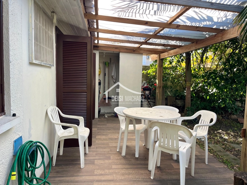 EXCELENTE CASA A VENDA EM CAPÃO NOVO: 22ª foto da galeria de imagens do imóvel