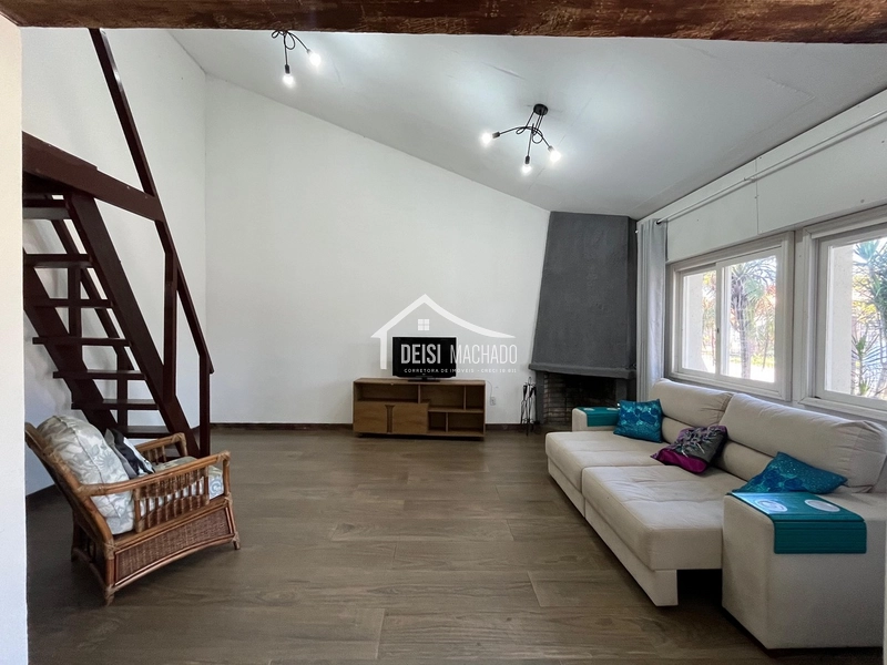 EXCELENTE CASA A VENDA EM CAPÃO NOVO: 31ª foto da galeria de imagens do imóvel