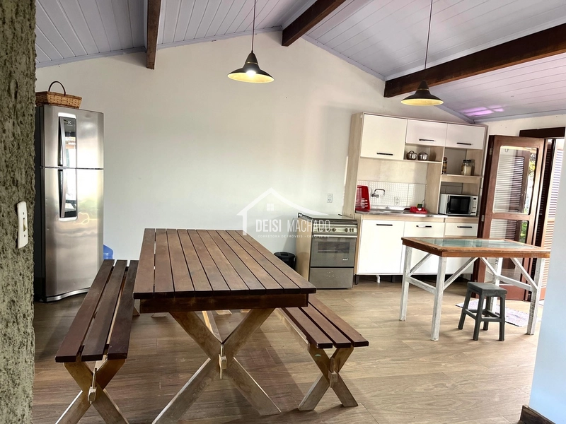 EXCELENTE CASA A VENDA EM CAPÃO NOVO: 13ª foto da galeria de imagens do imóvel