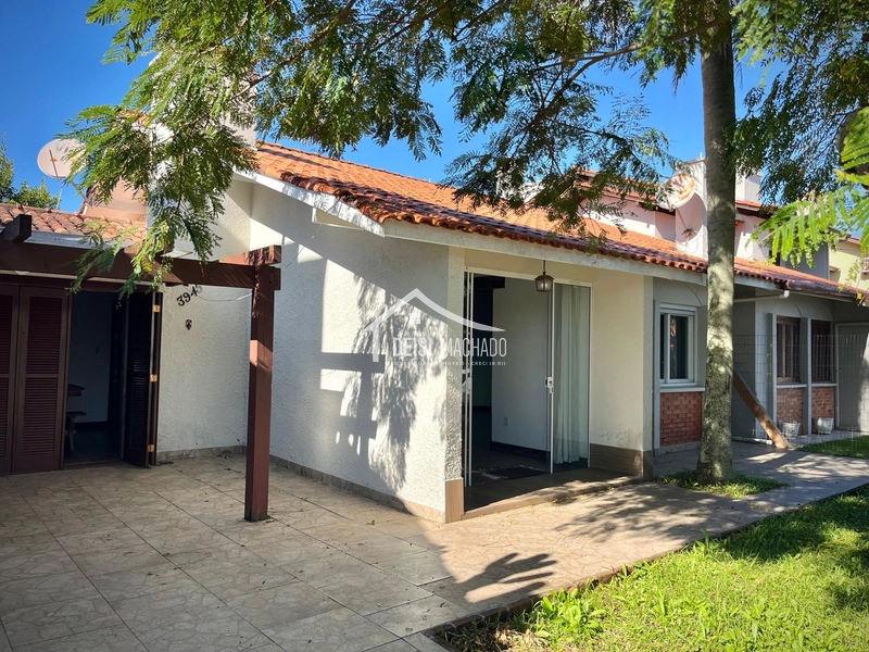 EXCELENTE CASA A VENDA EM CAPÃO NOVO: 4ª foto da galeria de imagens do imóvel