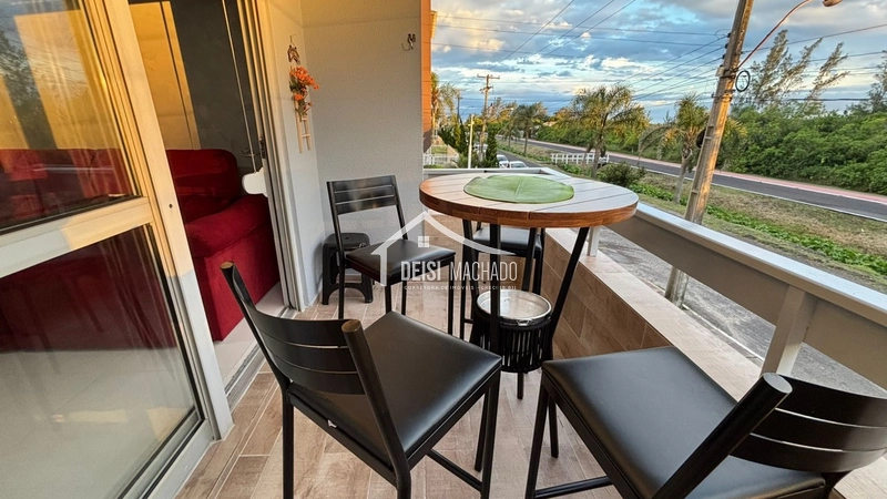 Lindo apartamento 03 dormitórios com vista lateral para o mar em capão: 1ª foto da galeria de imagens do imóvel