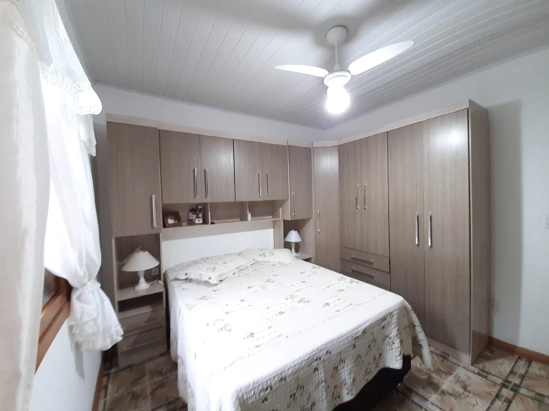 Casa com piscina na praia Capão Novo: 10ª foto da galeria de imagens do imóvel