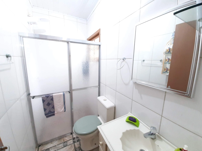 Casa com piscina na praia Capão Novo: 11ª foto da galeria de imagens do imóvel