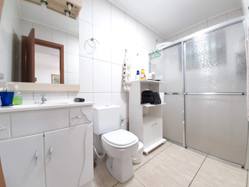 Casa com piscina na praia Capão Novo: 20ª foto da galeria de imagens do imóvel