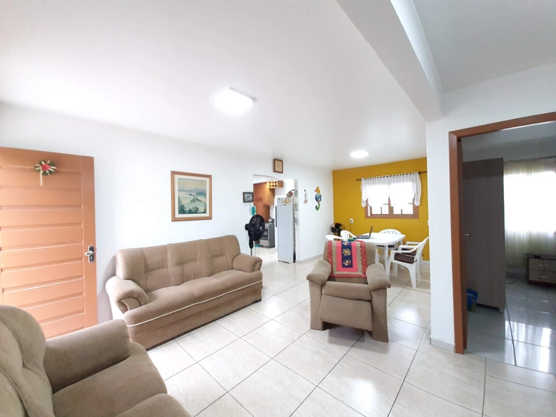 Casa com piscina na praia Capão Novo: 23ª foto da galeria de imagens do imóvel