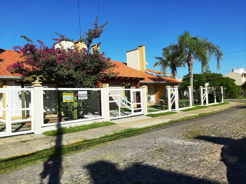 Lindo Estudio com 2 vagas de garagem e baixo valor de condomínio: 2ª foto da galeria de imagens do imóvel