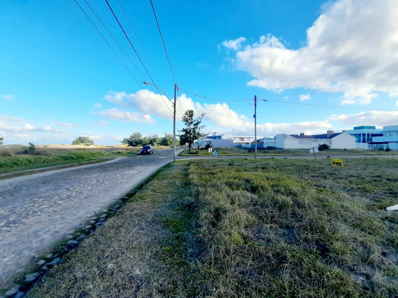 TERRENO A BEIRA MAR NA PRAIA CAPÃO NOVO: 6ª foto da galeria de imagens do imóvel