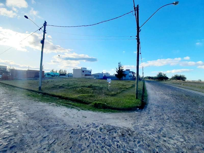 TERRENO A BEIRA MAR NA PRAIA CAPÃO NOVO: 8ª foto da galeria de imagens do imóvel