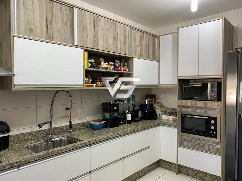 APARTAMENTO ENSOLARADO AMPLO COM SACADA CHURRASQUEIRA CARVÃO: 24ª foto da galeria de imagens do imóvel