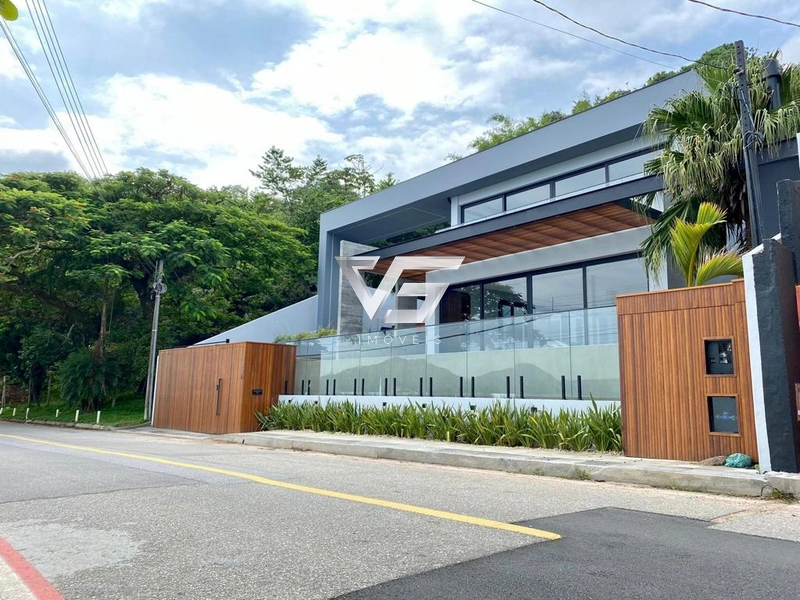 Maravilhosa Casa Mobiliada e Decorada no Cacupé com vista definitiva: 22ª foto da galeria de imagens do imóvel