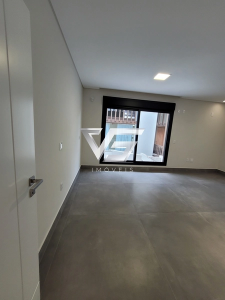 CASA A VENDA - AV DOS BÚZIOS - JURERÊ INTERNACIONAL - 200m DA PRAIA: 112ª foto da galeria de imagens do imóvel