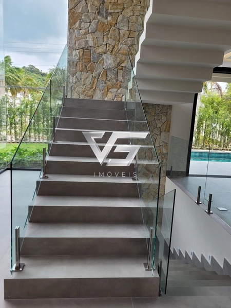 CASA A VENDA - AV DOS BÚZIOS - JURERÊ INTERNACIONAL - 200m DA PRAIA: 83ª foto da galeria de imagens do imóvel