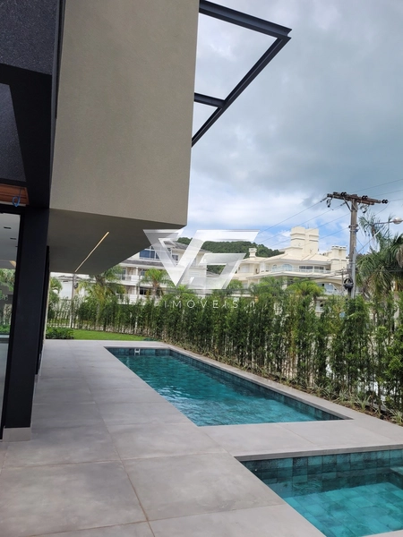 CASA A VENDA - AV DOS BÚZIOS - JURERÊ INTERNACIONAL - 200m DA PRAIA: 63ª foto da galeria de imagens do imóvel