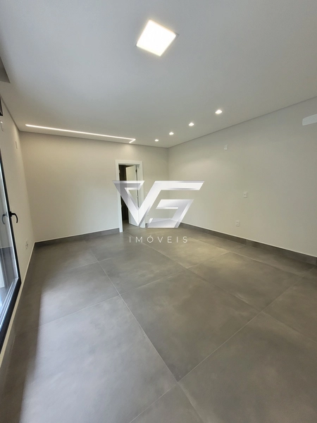 CASA A VENDA - AV DOS BÚZIOS - JURERÊ INTERNACIONAL - 200m DA PRAIA: 114ª foto da galeria de imagens do imóvel