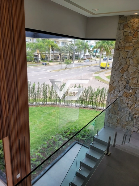 CASA A VENDA - AV DOS BÚZIOS - JURERÊ INTERNACIONAL - 200m DA PRAIA: 96ª foto da galeria de imagens do imóvel
