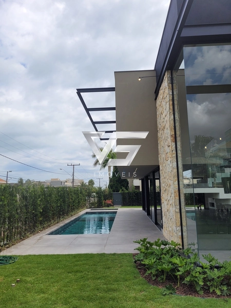 CASA A VENDA - AV DOS BÚZIOS - JURERÊ INTERNACIONAL - 200m DA PRAIA: 55ª foto da galeria de imagens do imóvel