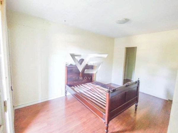 CASA RESIDENCIAL / COMERCIAL NA PRAÇA CELSO RAMOS PRÓXIMO AO SHOPPING: 12ª foto da galeria de imagens do imóvel