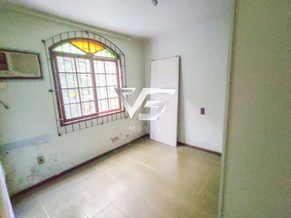 CASA RESIDENCIAL / COMERCIAL NA PRAÇA CELSO RAMOS PRÓXIMO AO SHOPPING: 20ª foto da galeria de imagens do imóvel