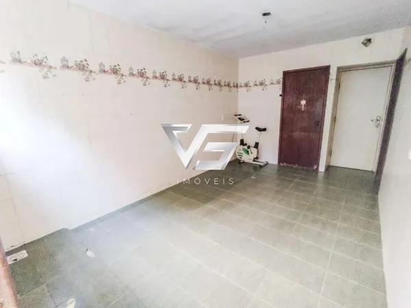 CASA RESIDENCIAL / COMERCIAL NA PRAÇA CELSO RAMOS PRÓXIMO AO SHOPPING: 16ª foto da galeria de imagens do imóvel