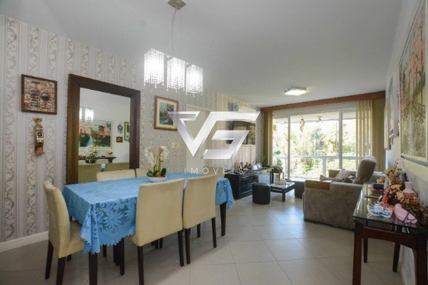 Apartamento na Agronômica com área de lazer lindíssima com muito verde: 4ª foto da galeria de imagens do imóvel