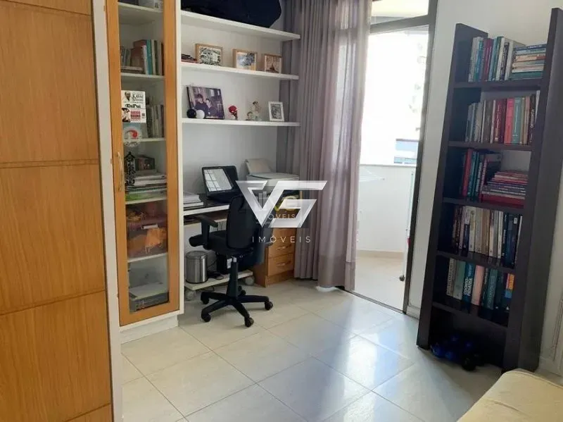 LINDO APARTAMENTO DUPLEX COM TERRAÇO 50M BEIRA MAR NORTE: 15ª foto da galeria de imagens do imóvel