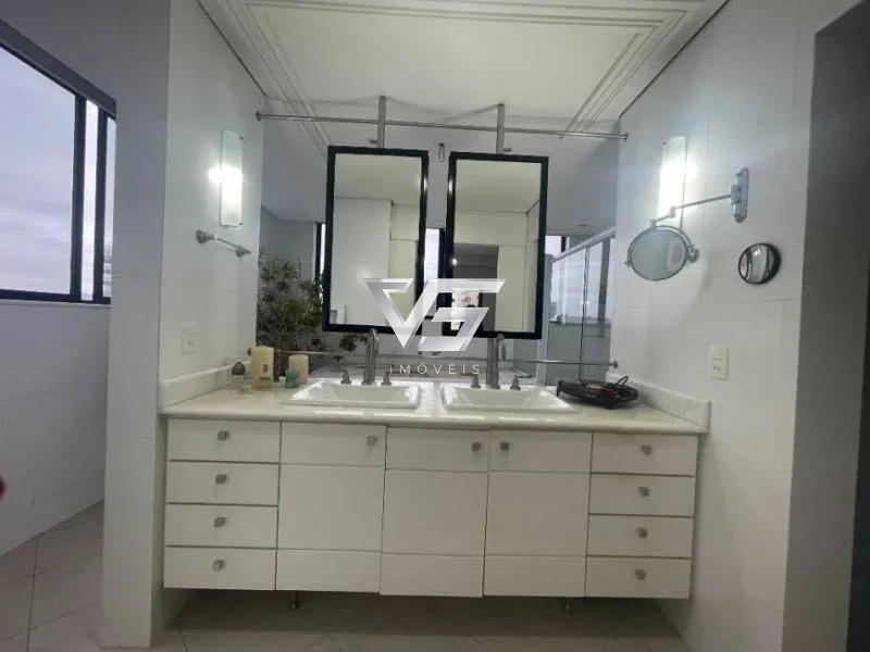 LINDA COBERTURA DUPLEX NO CENTRO DE FLORIPA PRÓXIMO BEIRA MAR NORTE: 25ª foto da galeria de imagens do imóvel