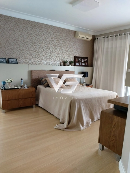 Casa alto padrão com 4 suítes em condomínio fechado: 8ª foto da galeria de imagens do imóvel