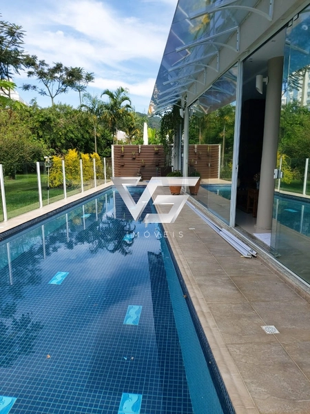 Casa alto padrão com 4 suítes em condomínio fechado: 12ª foto da galeria de imagens do imóvel