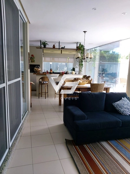 Casa alto padrão com 4 suítes em condomínio fechado: 6ª foto da galeria de imagens do imóvel